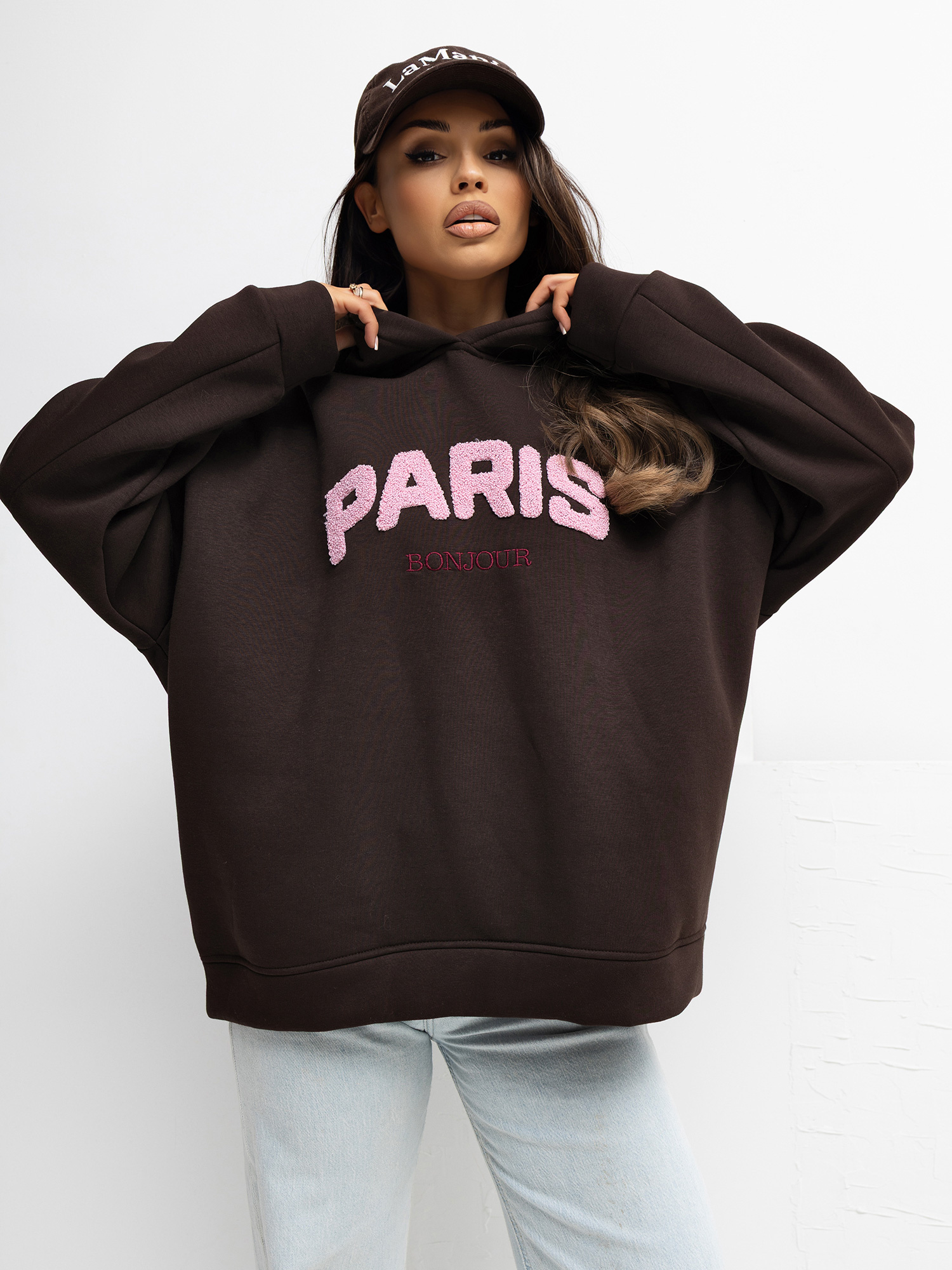 Czekoladowa bluza oversize z kapturem RUE PARIS