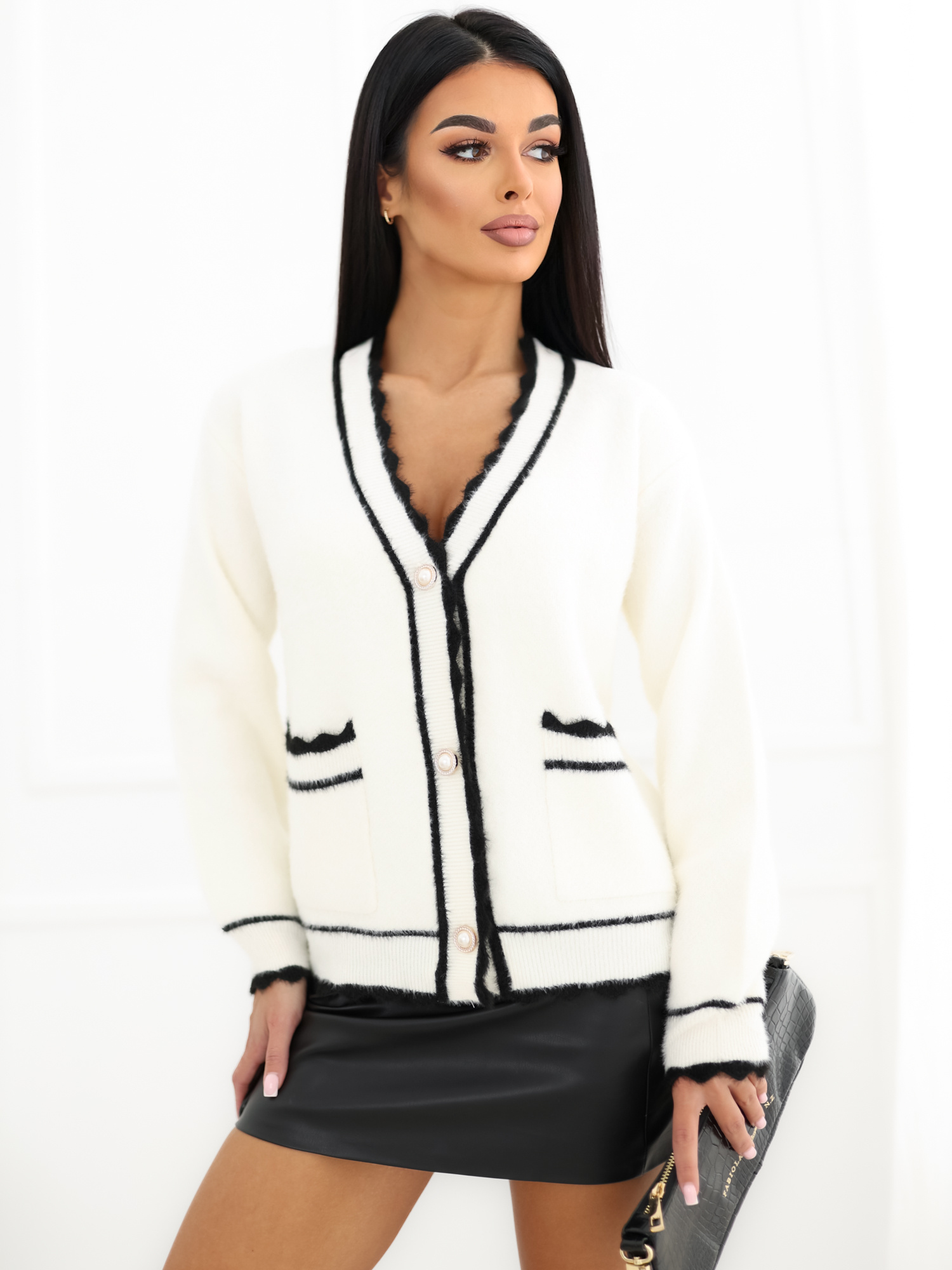 Ecru elegancki kardigan w stylu preppy