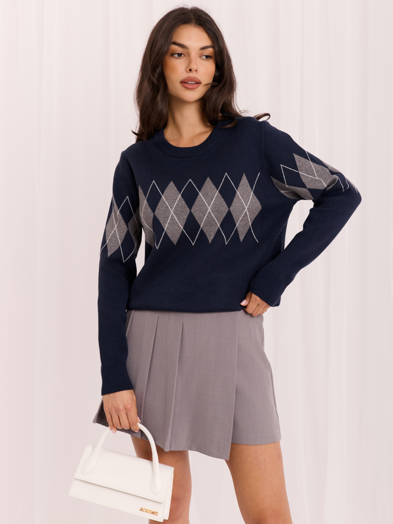 Granatowy damski sweter oversize w romby