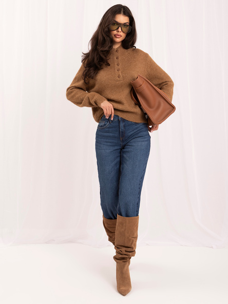 Camelowy damski sweter oversize z domieszką wełny