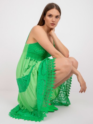 Zielona sukienka na co dzień z wiskozy OCH BELLA 