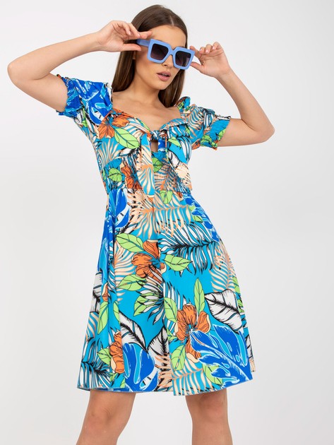 Niebieska letnia sukienka z printami i wiązaniem